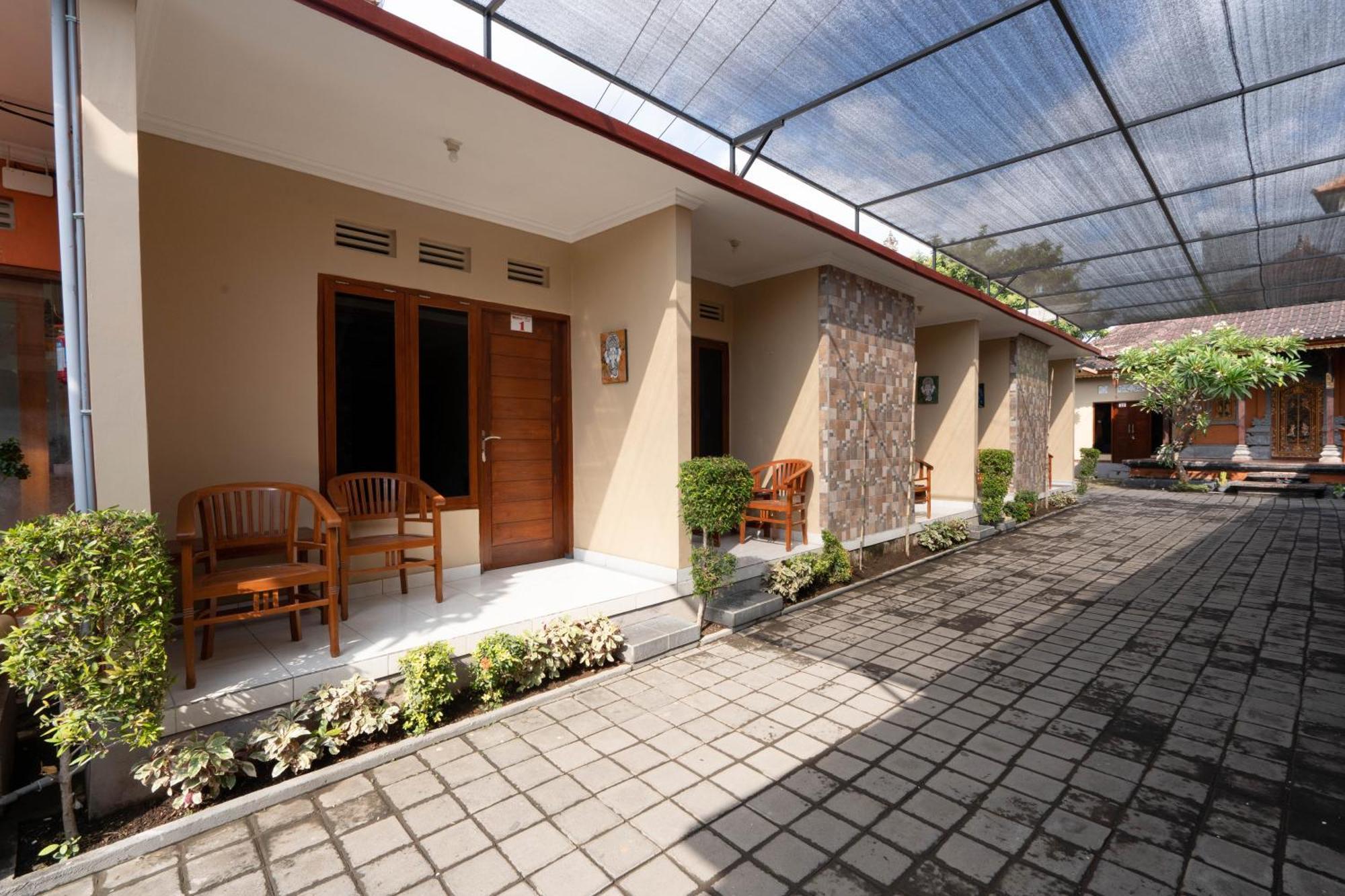 Hotel Reddoorz Near Buleleng Harbour 2 Singaraja Exteriér fotografie